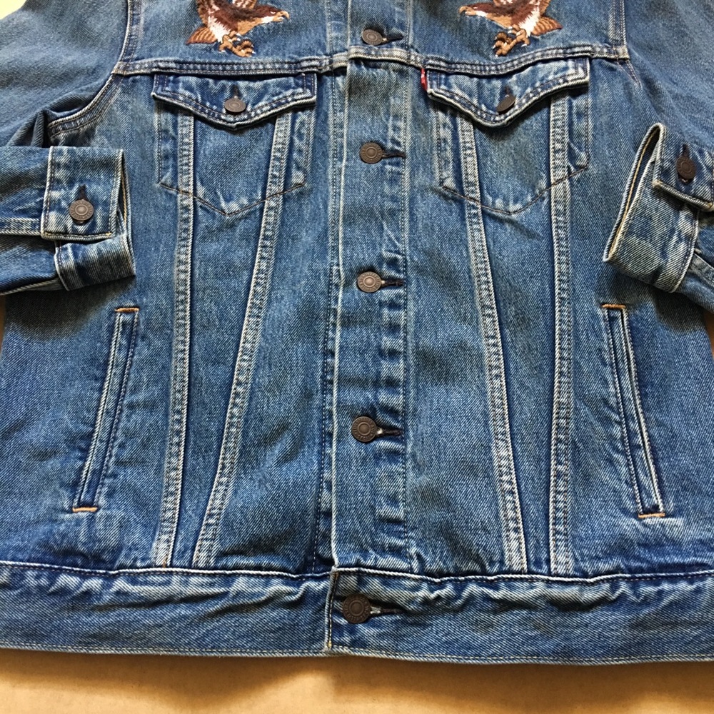 Levis Japanese Eagle Denim Embroidered Jacket NWT - Picture 5 of 8